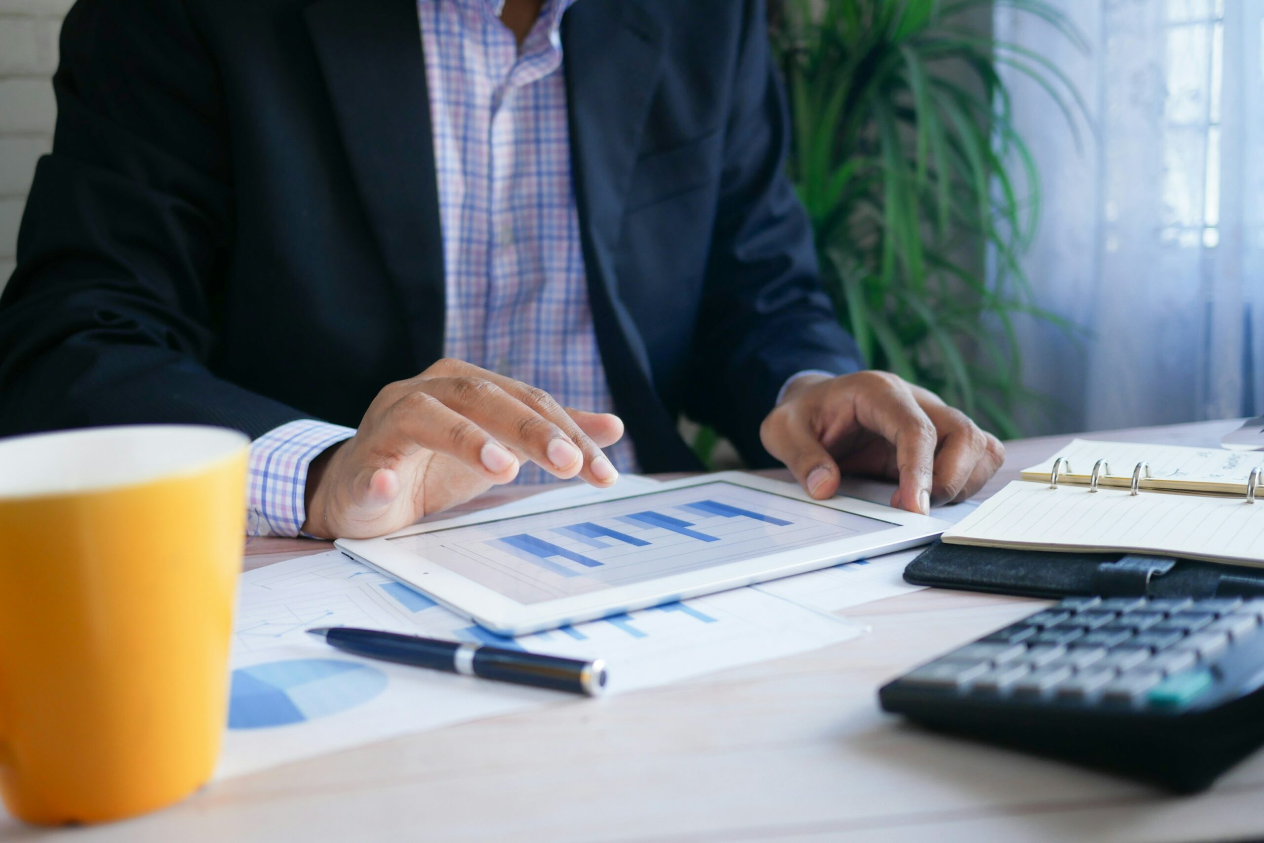 Accueil Comparatif meilleurs courtiers CFD 2025 régulés - Guide du trading forex